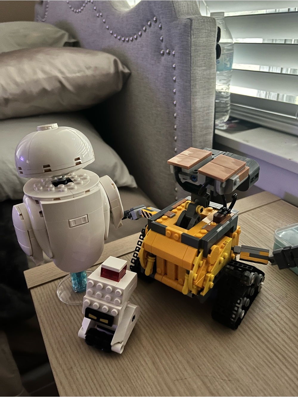 Lego Yellow WALL·E and White EVE Robot Building Set - Picture 3 of 3